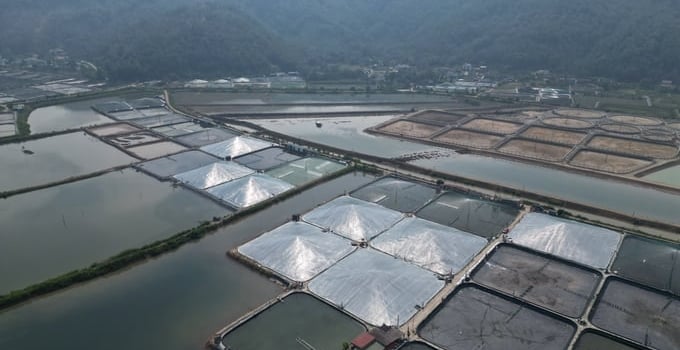 Nhiều mô hình nuôi tôm công nghệ cao tại Thanh Hóa đã được người dân đầu tư. Ảnh: Quốc Toản.
