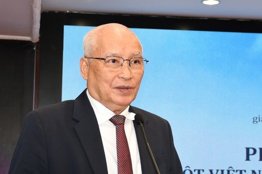 Ông Ngô Minh Hải – Chủ tịch HĐQT Tập đoàn TH trình bày quan điểm về phát triển ngành sữa theo hướng bền vững, gắn với bảo vệ sức khỏe cộng đồng và nâng cao vị thế sữa Việt trên thị trường quốc tế. Ảnh: Hà Duyên. Ông Ngô Minh Hải – Chủ tịch HĐQT Tập đoàn TH trình bày quan điểm về phát triển ngành sữa theo hướng bền vững, gắn với bảo vệ sức khỏe cộng đồng và nâng cao vị thế sữa Việt trên thị trường quốc tế. Ảnh: Hà Duyên.