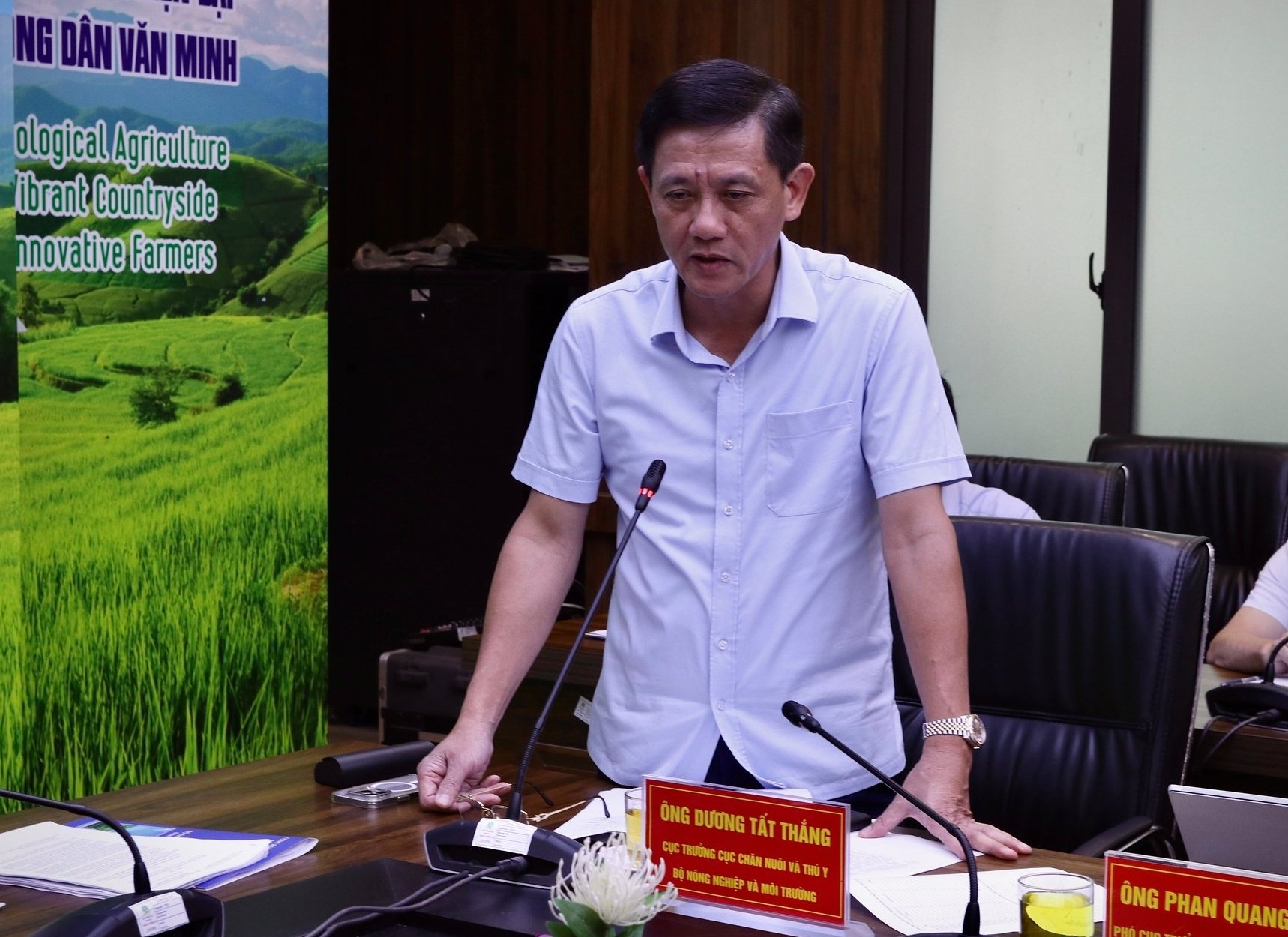 Ông Dương Tất Thắng cho biết, số ổ dịch tả lợn châu Phi trong tháng 8 giảm mạnh, còn 446 ổ so với hơn 600.000 con bị tiêu hủy trong tháng 7. Ảnh: Hoài Thơ.