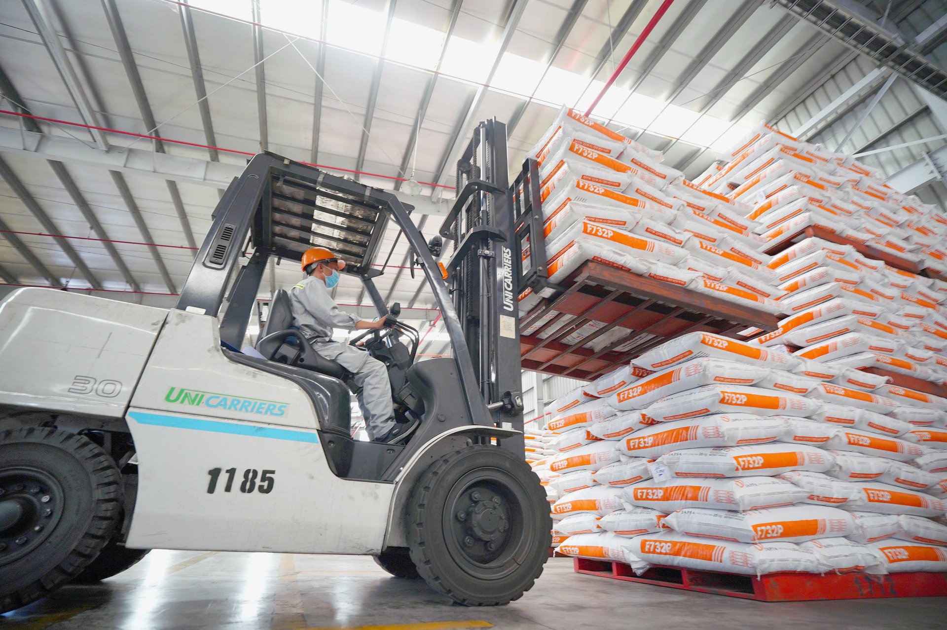 Các giải pháp vận hành xanh góp phần giảm phát thải, tiết kiệm năng lượng và hướng tới trung hòa carbon.
