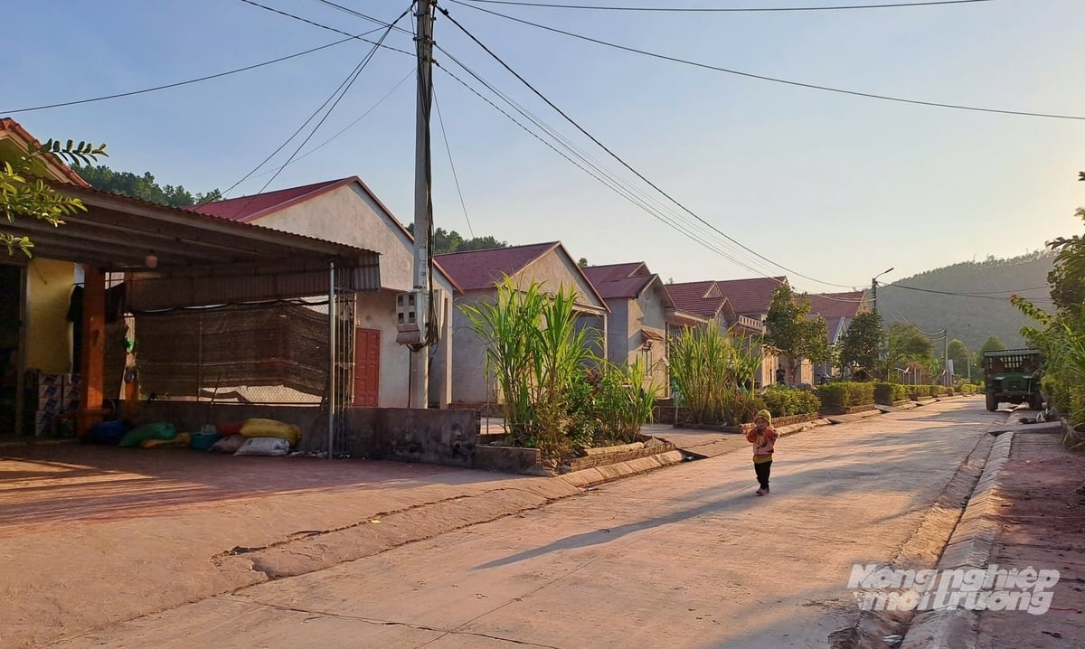 Khu dân cư tập trung của người Dao thôn Khe Lẹ, xã Điền Xá, nơi từng nghèo nhất tỉnh Quảng Ninh. Ảnh: Cường Vũ