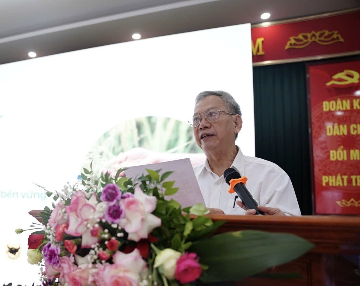 Ông Vũ Năng Dũng, Chủ tịch Hội Khoa học đất Việt Nam phát biểu khai mạc diễn đàn. Ảnh: Linh Linh. Ông Vũ Năng Dũng, Chủ tịch Hội Khoa học đất Việt Nam phát biểu khai mạc diễn đàn. Ảnh: Linh Linh.