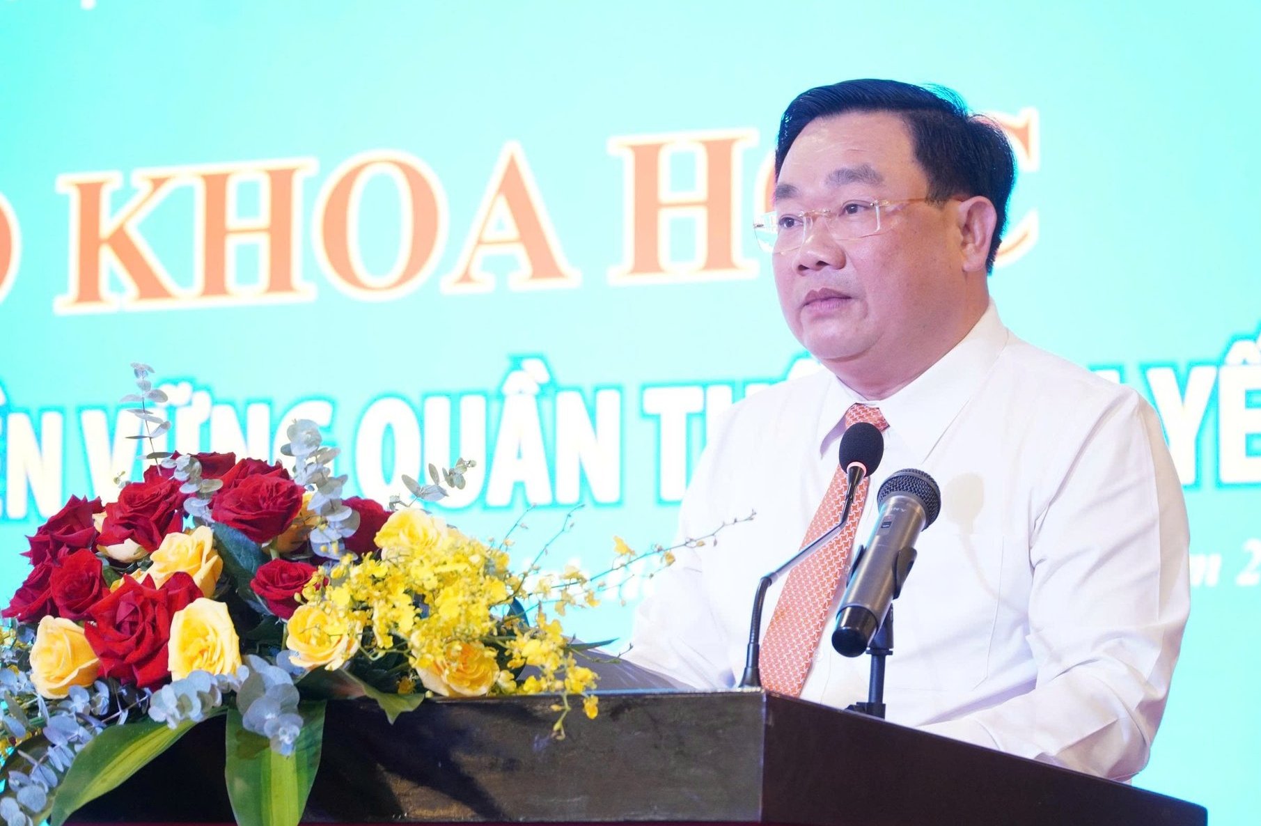Ông Trịnh Minh Hoàng, Phó Chủ tịch UBND tỉnh Khánh Hòa cho biết, Khánh Hòa được mệnh danh là 'thủ phủ yến sào' . Ảnh: KS.
