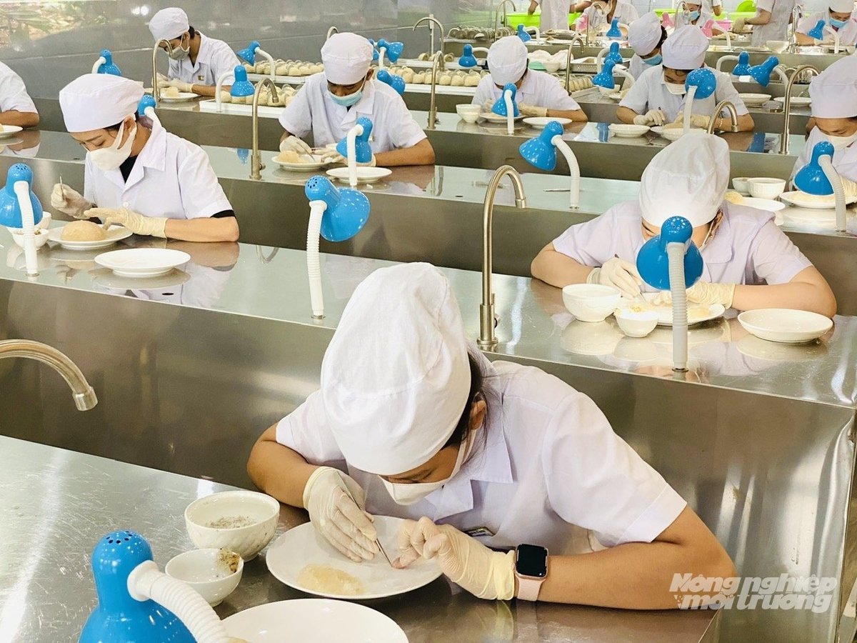 Chế biến và xuất khẩu yếu sang thị trường Trung Quốc. Ảnh: Lê Hoàng Vũ.