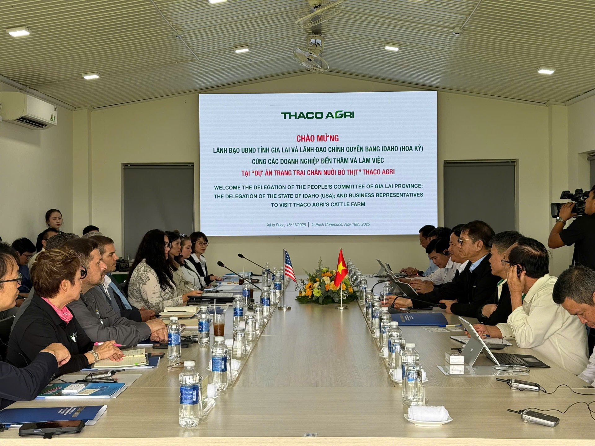 Quang cảnh buổi làm việc giữa UBND tỉnh Gia Lai và đoàn công tác của Bộ Nông nghiệp Hoa Kỳ. Ảnh: ĐT.