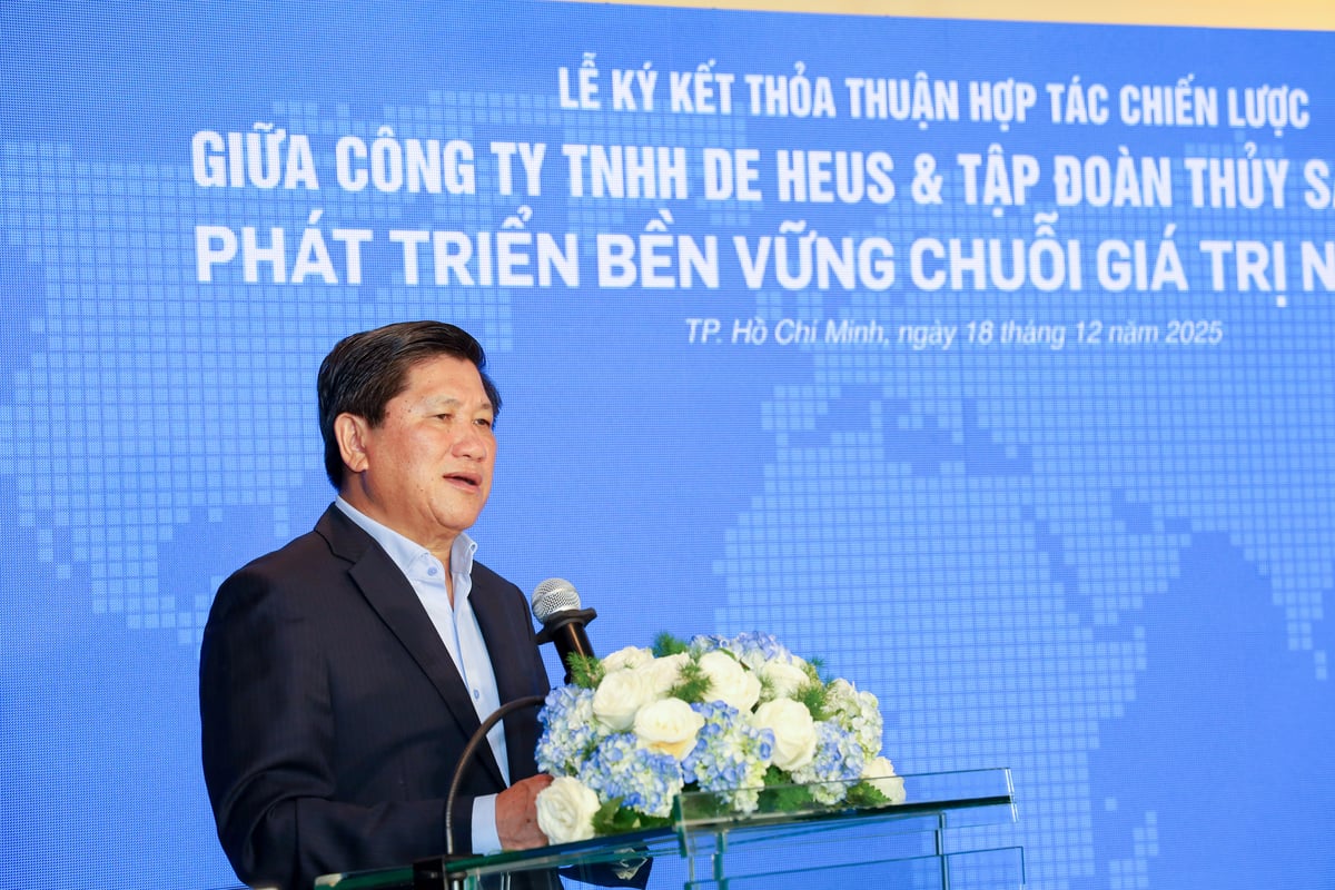 Ông Lê Văn Sử, Phó Chủ tịch UBND tỉnh Cà Mau phát biểu tại lễ ký kết. Ảnh: De Heus.