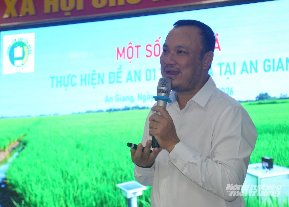Ông Lê Văn Dũng, Phó Giám đốc Trung tâm Khuyến nông An Giang trình bày về mục tiêu cuộc thi. Ảnh: Trung Chánh. Ông Lê Văn Dũng, Phó Giám đốc Trung tâm Khuyến nông An Giang trình bày về mục tiêu cuộc thi. Ảnh: Trung Chánh.