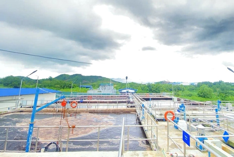 Các cơ sở chăn nuôi công nghệ cao quy mô lớn được đầu tư hệ thống xử lý nước thải, đảm bảo môi trường. Ảnh: KS. Các cơ sở chăn nuôi công nghệ cao quy mô lớn được đầu tư hệ thống xử lý nước thải, đảm bảo môi trường. Ảnh: KS.