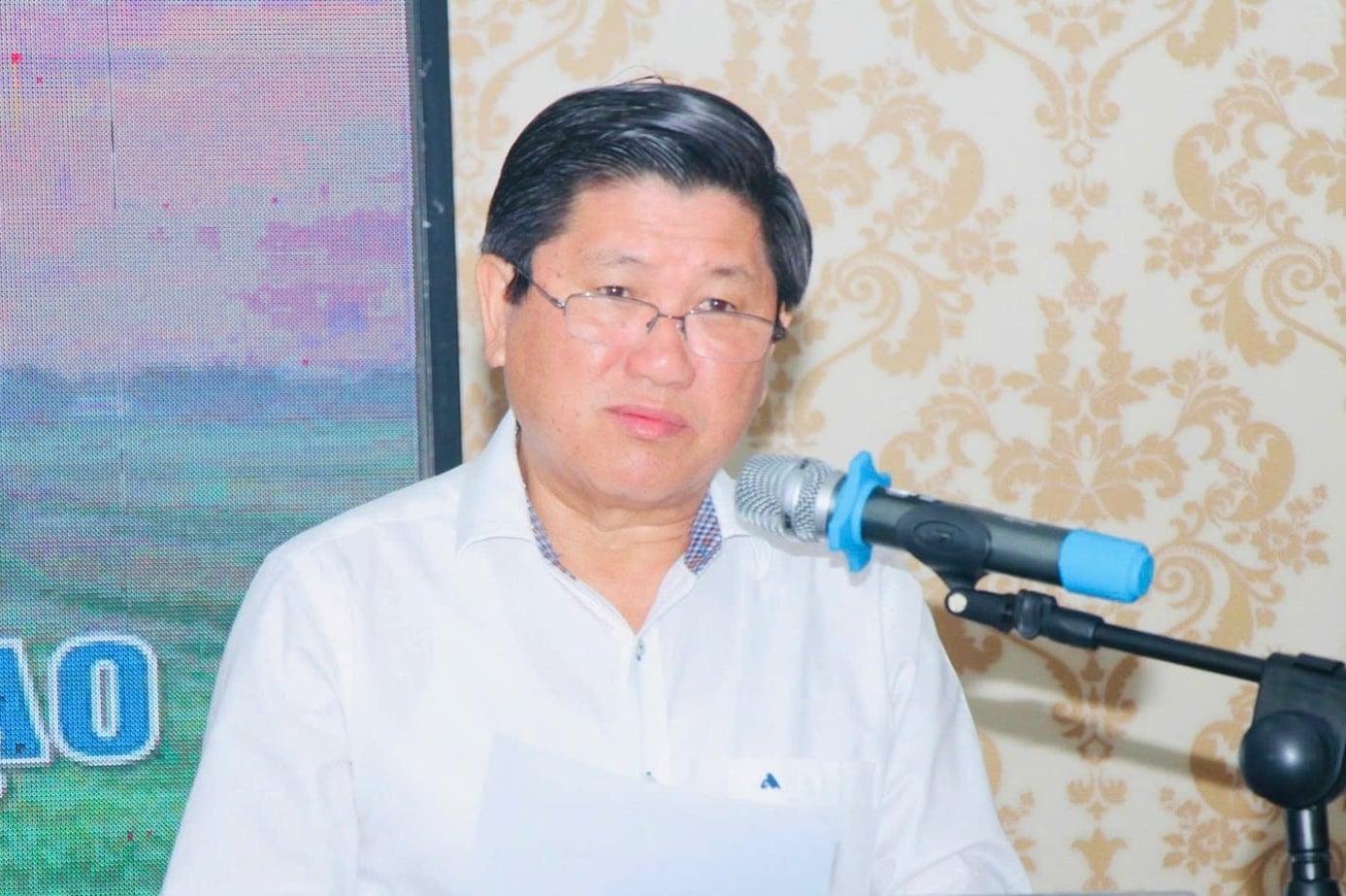 Ông Lê Văn Sử, Phó Chủ tịch UBND tỉnh Cà Mau chia sẻ về chuỗi liên kết sản xuất lúa gạo. Ảnh: Trọng Linh.