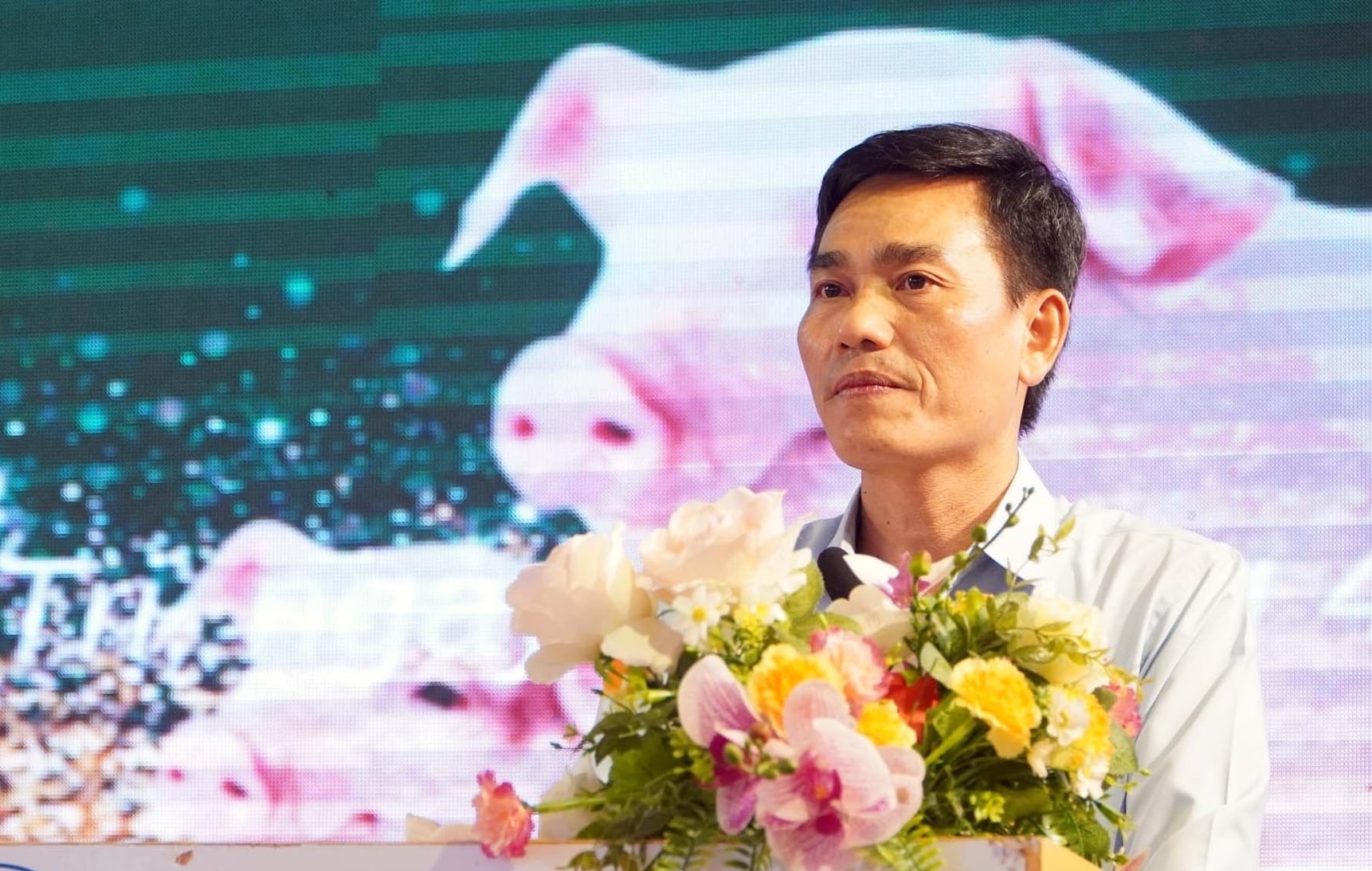 Ông Nguyễn Phú Quốc, Phó Giám đốc Sở Nông nghiệp và Môi trường tỉnh Quảng Trị: Ngành chăn nuôi Quảng Trị đặt mục tiêu sản lượng thịt hơi xuất chuồng trên 155 nghìn tấn. Ảnh: Võ Dũng.