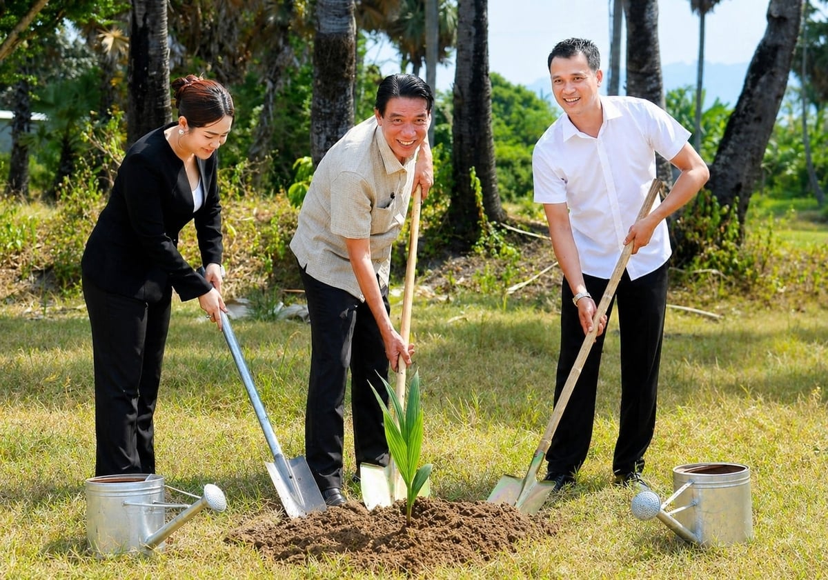 Đại diện Công ty Newland, chính quyền địa phương và nông dân tham gia trồng cây giống đầu tiên khởi động Dự án 'Nông nghiệp xen canh ứng dụng công nghệ cao cây dừa và chanh' tại phường Tịnh Biên. Ảnh: Trung Chánh.
