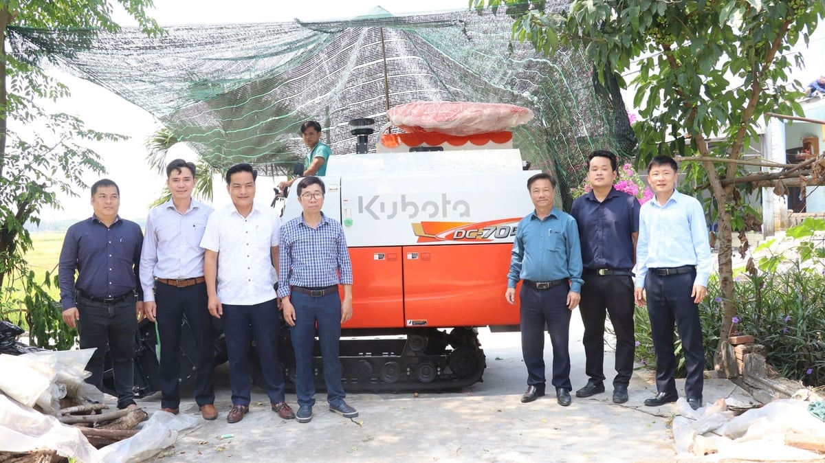 Nhiều hộ dân được hỗ trợ đầu tư máy móc, từng bước nâng cao hiệu quả sản xuất và thu nhập. Ảnh: L.A. Nhiều hộ dân được hỗ trợ đầu tư máy móc, từng bước nâng cao hiệu quả sản xuất và thu nhập. Ảnh: L.A.