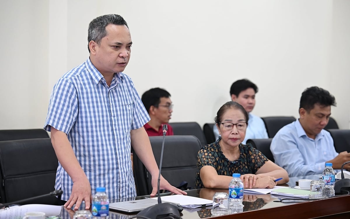 Ông Tuấn cho rằng, điều quan trọng nhất là xây dựng được hành lang pháp lý vừa tạo điều kiện cho doanh nghiệp làm ăn chân chính, vừa loại bỏ được các hành vi sản xuất, kinh doanh phân bón giả, phân bón kém chất lượng. Ảnh: Bảo Thắng.