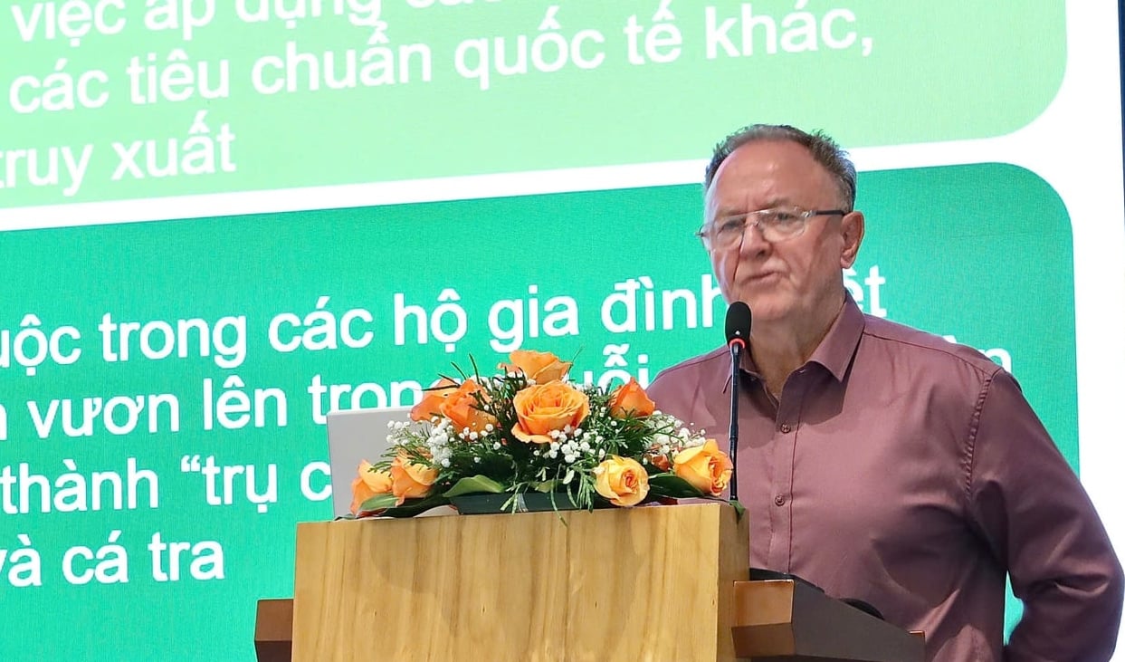 Ông Nic Richards, Trưởng Văn phòng đại diện Tổ chức LWR tại Việt Nam, Giám đốc dự án Đối tác chuỗi giá trị nuôi trồng thủy sản Hoa Kỳ - Việt Nam. Ảnh: Hồng Ngọc. Ông Nic Richards, Trưởng Văn phòng đại diện Tổ chức LWR tại Việt Nam, Giám đốc dự án Đối tác chuỗi giá trị nuôi trồng thủy sản Hoa Kỳ - Việt Nam. Ảnh: Hồng Ngọc.