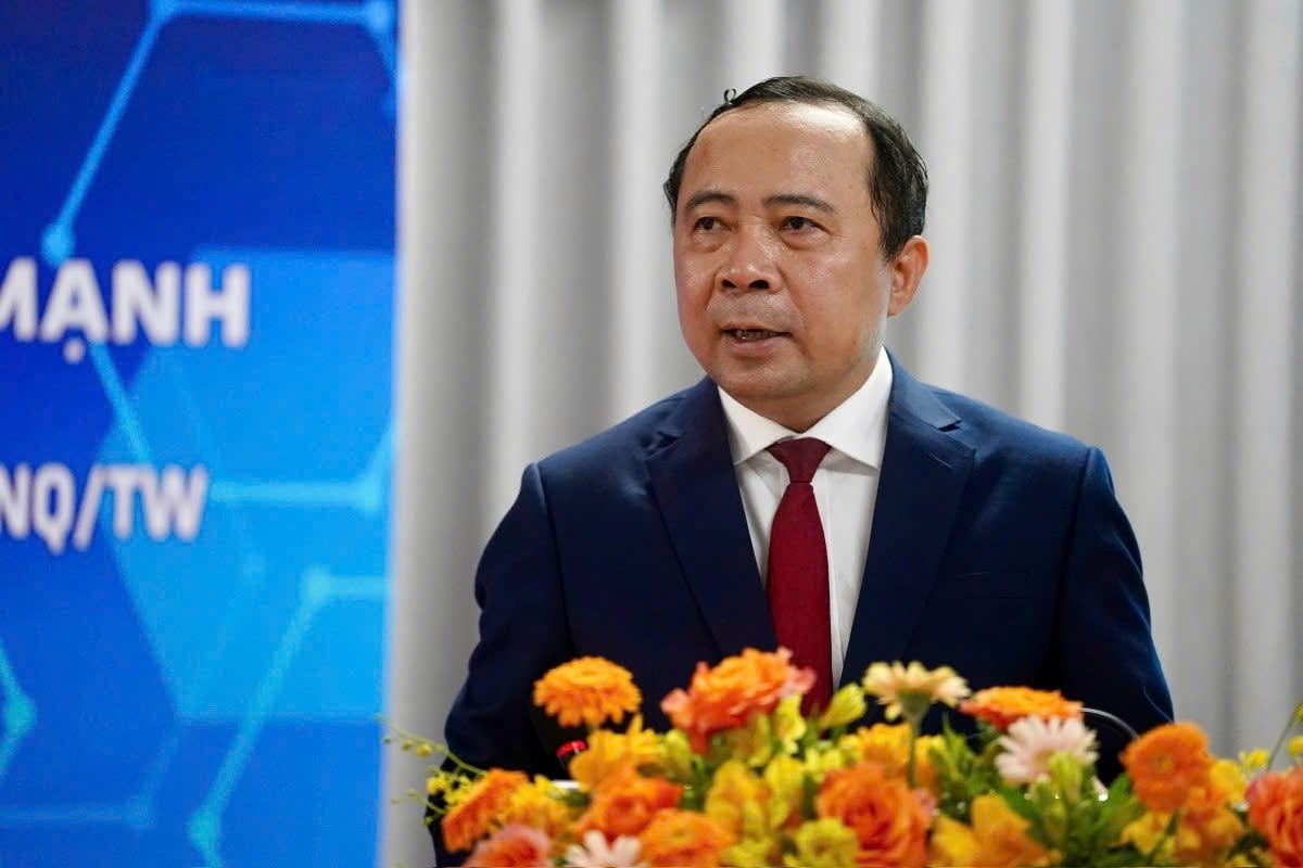Ông Vũ Hải Quân, Bộ trưởng Bộ Khoa học và Công nghệ phát biểu khai mạc và chỉ đạo tại Hội thảo. Ảnh: PV.