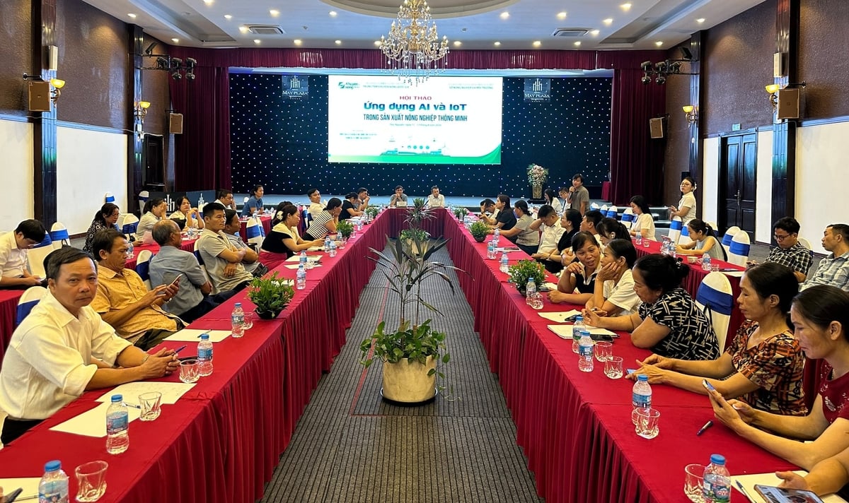 Hội thảo 'Ứng dụng AI và IoT trong sản xuất nông nghiệp thông minh'. Ảnh: Quang Linh.