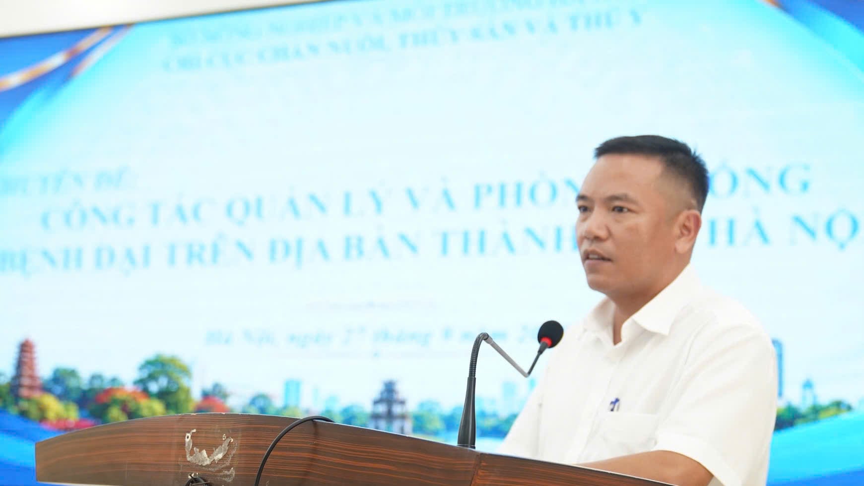 Ông TS. Cấn Xuân Minh - Trưởng phòng Dịch tễ, Chi cục Chăn nuôi, Thú y và Thủy sản Hà Nội. Ảnh: Hà Ngân. 