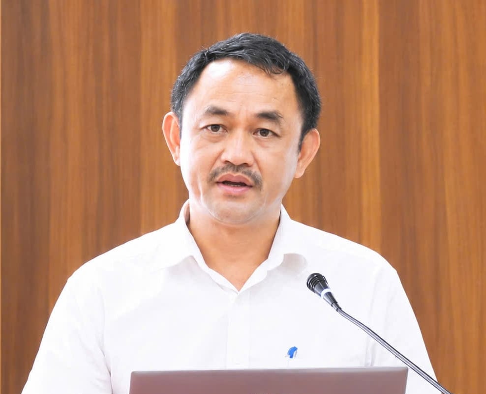 Ông Lê Đình Huệ đề nghị ngành chuyên môn phối hợp với đơn vị quản lý ứng dụng số nỗ lực hoàn thành công tác kê khai theo đúng tiến độ. Ảnh: Thanh Nga. Ông Lê Đình Huệ đề nghị ngành chuyên môn phối hợp với đơn vị quản lý ứng dụng số nỗ lực hoàn thành công tác kê khai theo đúng tiến độ. Ảnh: Thanh Nga.