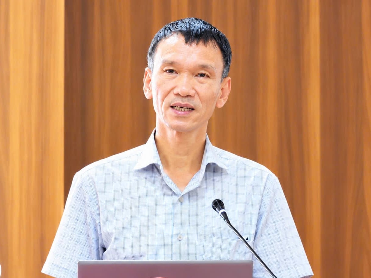 Ông Trần Hùng, Chi cục trưởng Chi cục Trồng trọt và Chăn nuôi Hà Tĩnh. Ảnh: Thanh Nga. Ông Trần Hùng, Chi cục trưởng Chi cục Trồng trọt và Chăn nuôi Hà Tĩnh. Ảnh: Thanh Nga.